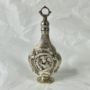 1720 silver perfume bottle