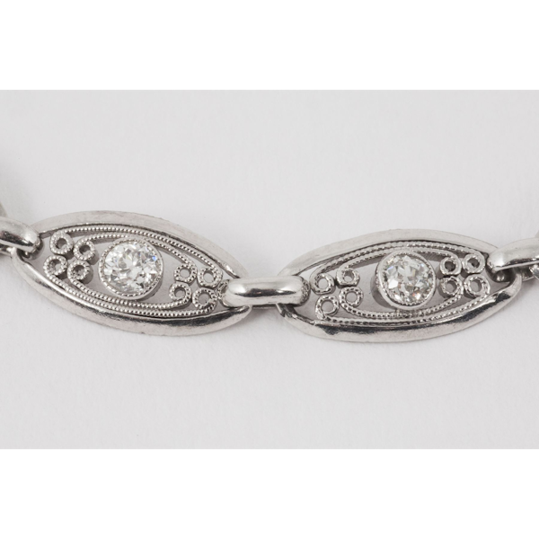 Platinum Bracelet with Openwork Links set with Diamonds, French circa 1920. - image 2