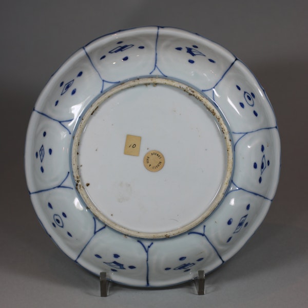 Chinese blue and white kraak lobed dish, Wanli (1573-1603) - image 2