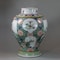 Chinese famille verte baluster vase, Kangxi (1662-1722) - image 3