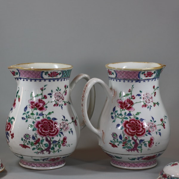 Pair of large Chinese famille rose jugs and covers, Qianlong (1736-95) - image 2