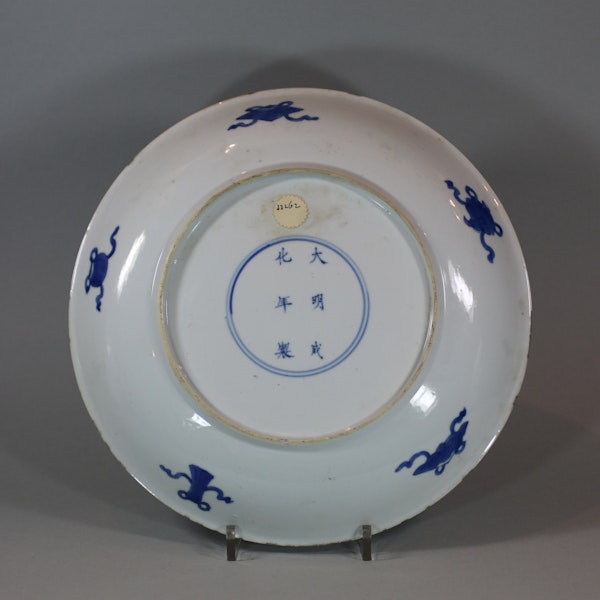 Chinese blue and white dish, Kangxi (1662-1722) - image 2