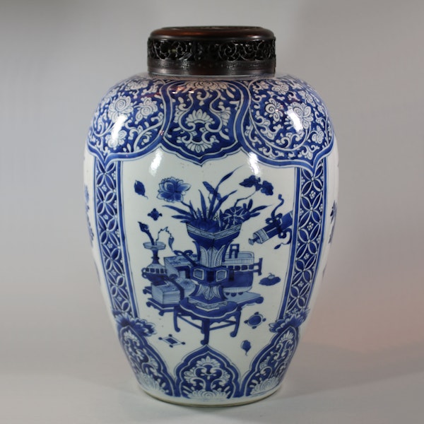 Chinese blue and white ovoid jar, Kangxi (1662 - 1722) - image 2