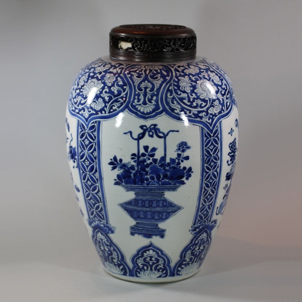 Chinese blue and white ovoid jar, Kangxi (1662 - 1722) - image 3