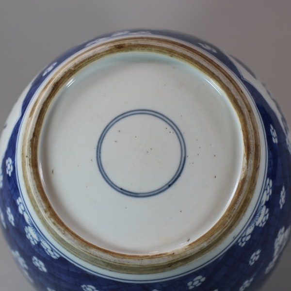 Chinese blue and white ginger jar, Kangxi (1662-1722) - image 4
