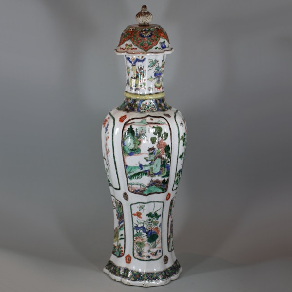 Chinese famille-verte multi-faceted vase Kangxi (1662-1722) - image 2