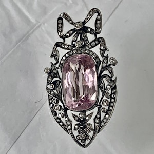 Morganite and diamond brooch