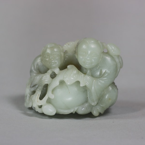 Chinese celadon jade group of the Hehe Erxian, Qing dynasty - image 1