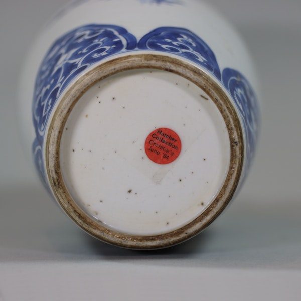 Chinese blue and white ovoid vase, Kangxi (1662-1722) - image 3