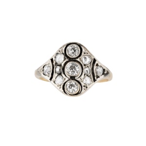 Art Deco diamond tablet ring in 18 ct gold and platinum