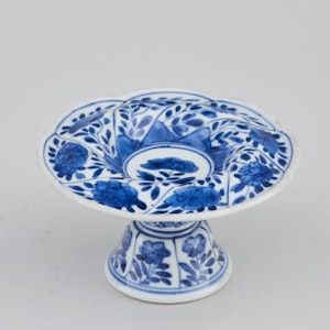 A CHINESE BLUE AND WHITE SPIRAL FORM SALT , KANGXI (1662 - 1722)