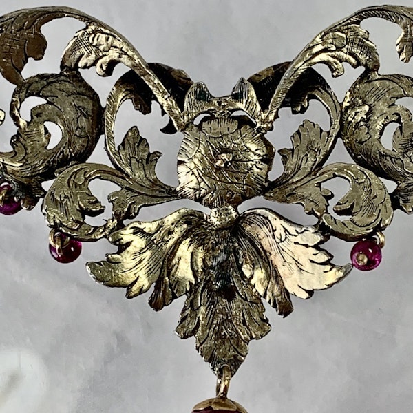Seventeenth century dress ornament with rubies - image 3