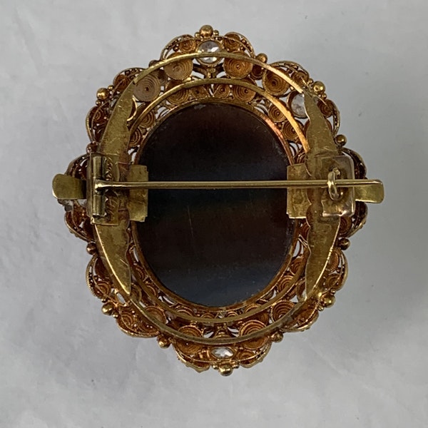 1840 Cameo brooch with diamonds - image 2