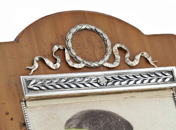 Faberge silver on wood table calendar, worksmaster Karl Gustav Armfelt. - image 5