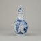 A FINE CHINESE BLUE AND WHITE VASE, 1662-1722 - image 6