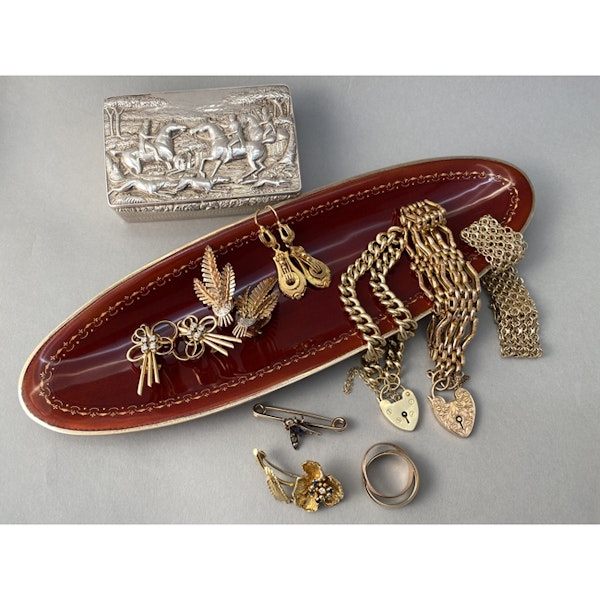 Date: circa 1960, 18ct Yellow Gold, Diamond stone set clip Earrings, SHAPIRO & Co since1979 - image 7