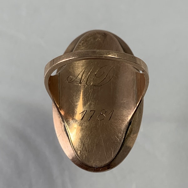 1781 gold memorial ring - image 2
