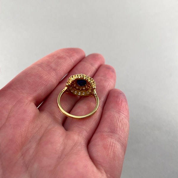 Sapphire Diamond Ring in 18ct Gold date circa1960 SHAPIRO & Co since1979 - image 7