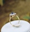A very fine Sapphire and Diamond Cluster Engagement Ring set in 18ct Yellow Gold & Platinum, Circa 1935 - image 5