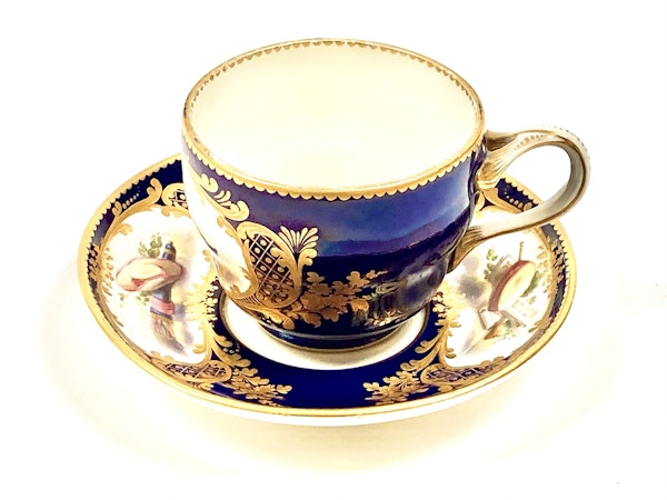 Pair of Sèvres style cups and saucers - image 7