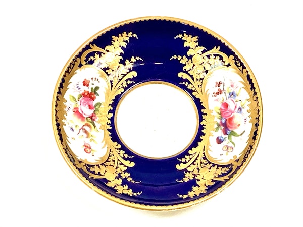 Pair of Sèvres style cups and saucers - image 10