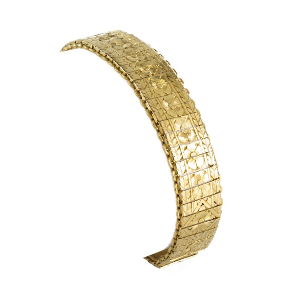 A French Antique Gold Bracelet - image 2
