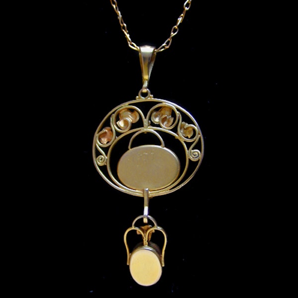 Liberty & Co. An Arts & Crafts / Art Nouveau gold necklace set mother of pearl. Circa 1900. - image 2