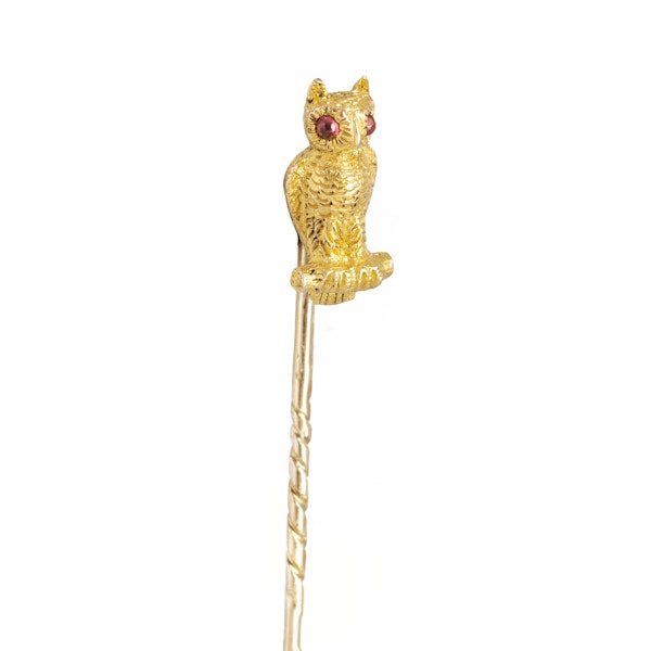 A Gold Owl Tie Pin with Ruby Eyes - image 2