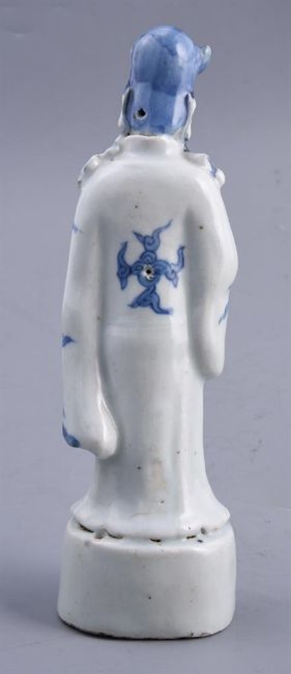 Chinese blue and white figure of Zhongli Quan, Ming (1368 – 1644), late 16th/early 17th century - image 3