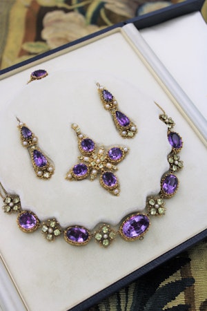 Downstairs at Grays: An exceptional example of a late Georgian Demi-Parure set with Amethysts, Seed Pearls and Chrysobery in High Carat Yellow Gold, English, Circa 1820