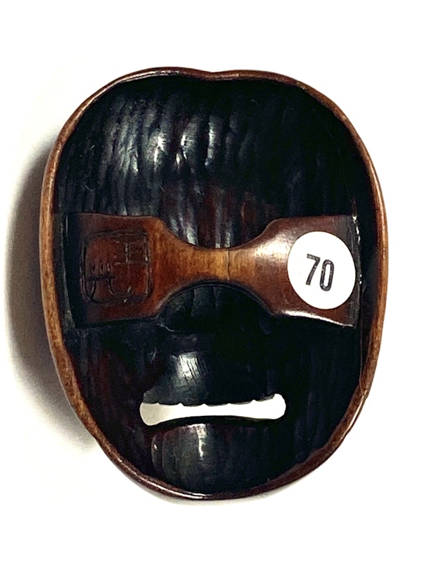 Wood mask Netsuke - image 3