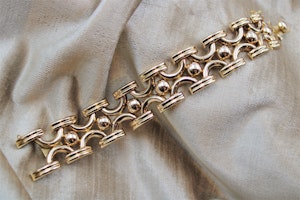 A very fine Art Deco "Tank" Bracelet in 18ct Yellow Gold, Circa 1935