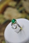 An exceptional Colombian Emerald & Diamond Ring mounted in 18 ct Yellow Gold & Platinum, English,Circa 1910 - image 3