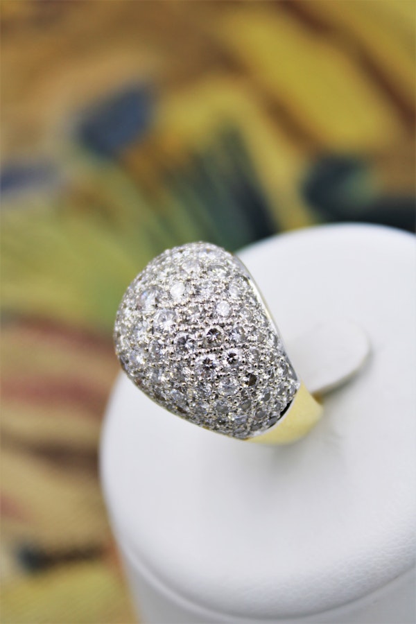 A very stylish Diamond Demi-Bombe Ring mounted in 18 Carat Yellow & White Gold, French, Circa 1980 - image 4