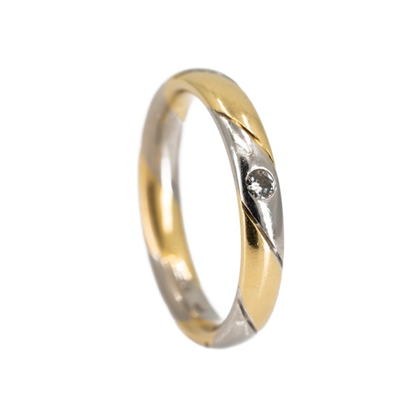 2 colour gold wedding ring set with a diamond - image 2