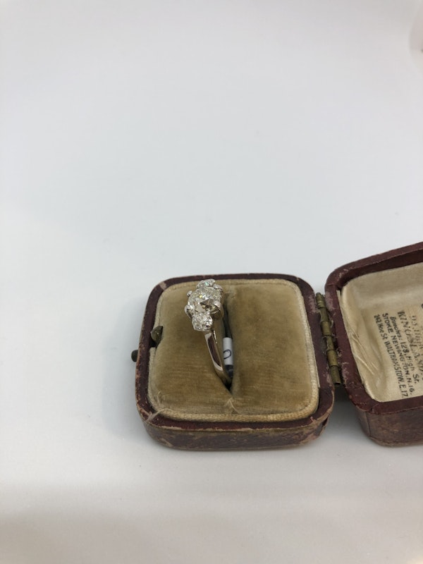 1.45 Art Deco French cushion-cut Diamond ring - image 2