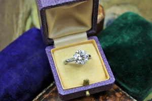 Downstairs at Grays: A 3.66 Carats Diamond Solitaire Engagement Ring mounted in Platinum, Circa 1950