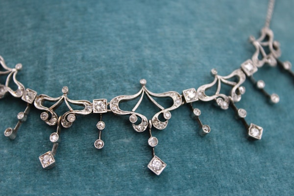 A very fine Art Nouveau Diamond Demi Fringe Necklace set in High Carat White Gold & Platinum tipped, Continental, Circa 1930 - image 2