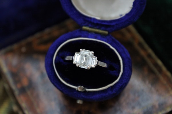 A very fine Emerald Cut Diamond Engagement Ring with Baguette Cut Shoulders set in 18ct White Gold, Pre-owned - image 1
