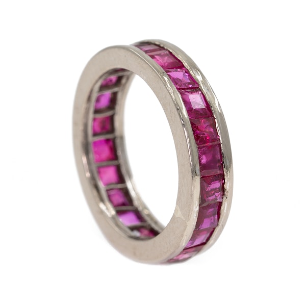 Full eternity ring set with rubies - image 2