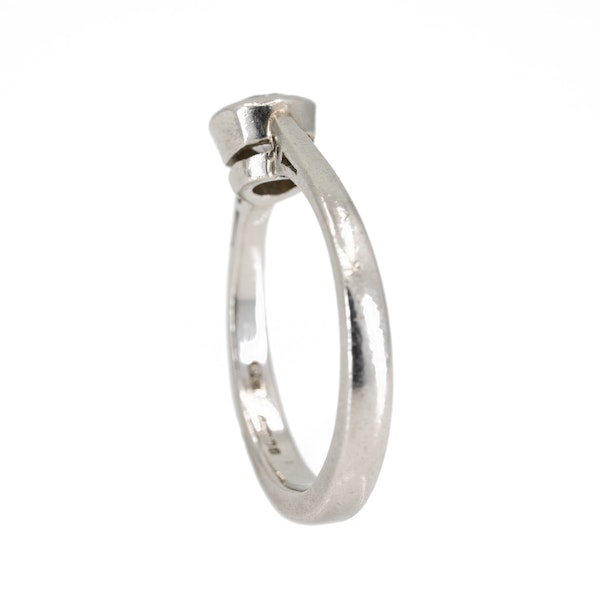 Diamond solitaire ring in platinum.  0.45 ct est. - image 3