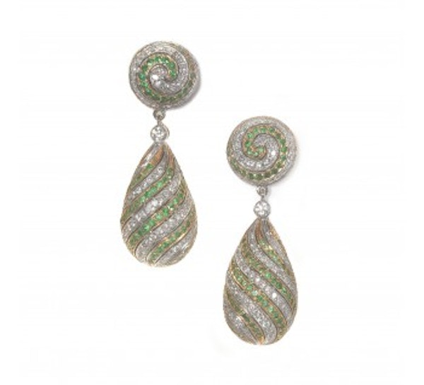 Modern Emerald Diamond And Gold Drop Earrings - image 3