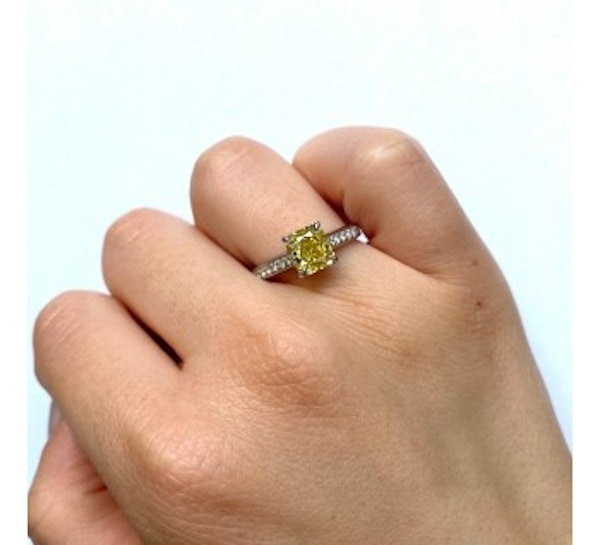 Fancy Yellow Diamond Ring, 1.53ct - image 3