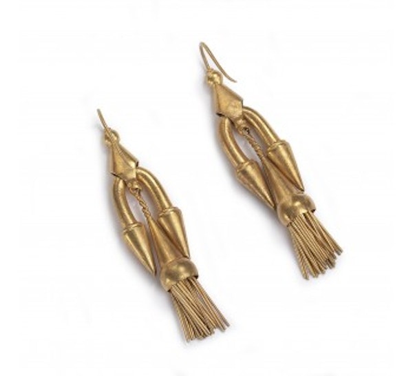 Victorian Gold Etruscan Style Drop Earrings - image 3