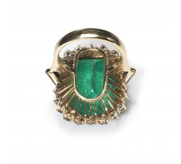 Colombian Emerald And Diamond Cluster Ring - image 4