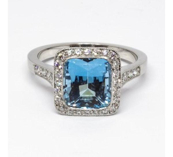 Aquamarine, Diamond And Platinum Cluster Ring - image 2