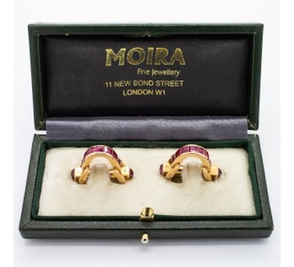 French Ruby And Gold Stirrup Cufflinks - image 3
