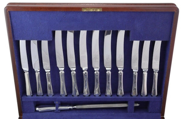 MAPPIN & WEBB Sterling Silver Cutlery - PEMBURY - 61 Piece Canteen for 6 - image 2