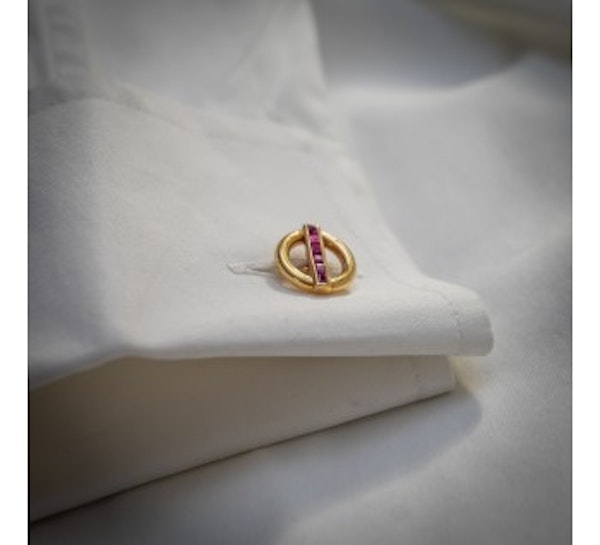 Cartier Ruby And Gold Cufflinks - image 2