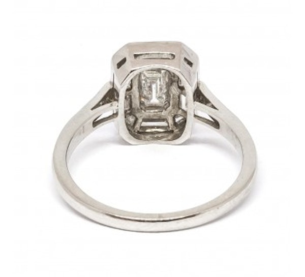 0.72ct Diamond Ring - image 3